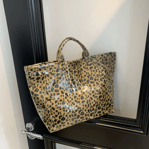 🔥Damen-Einkaufstasche mit Buchstaben-Print👜