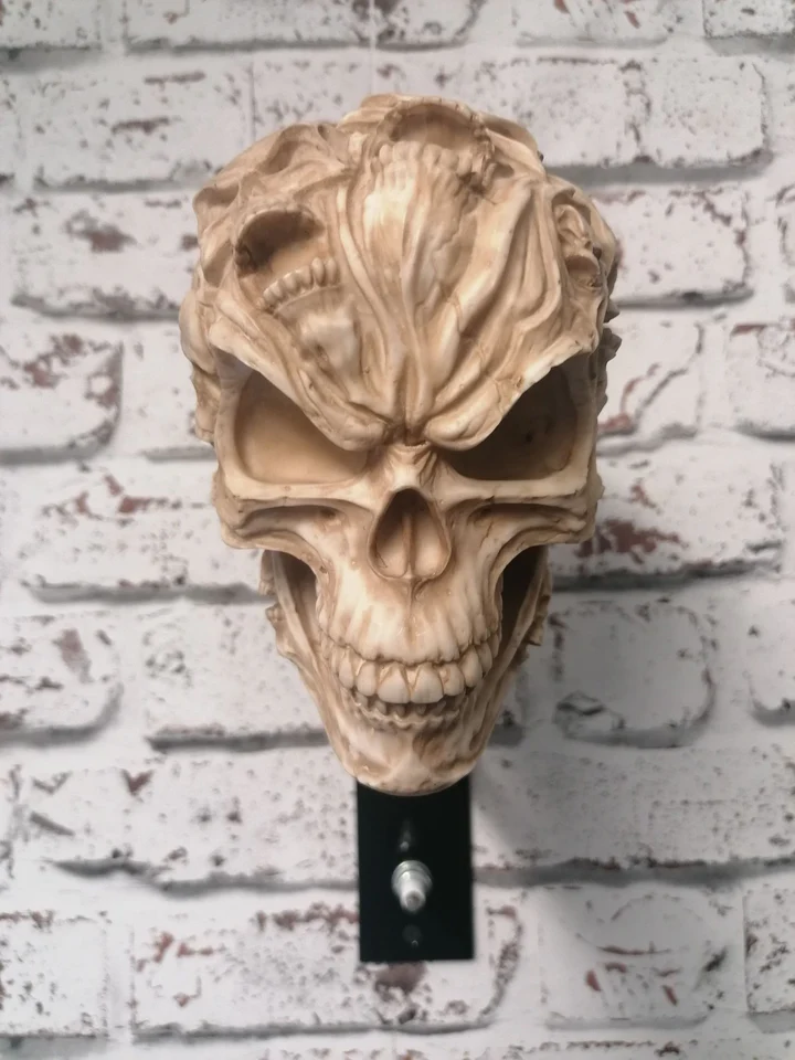 🔥LAST DAY SALE 49% OFF 🏴‍☠️Motorcycle helmet and jacket skull holder🔥BUY 2 FREE SHIPPING