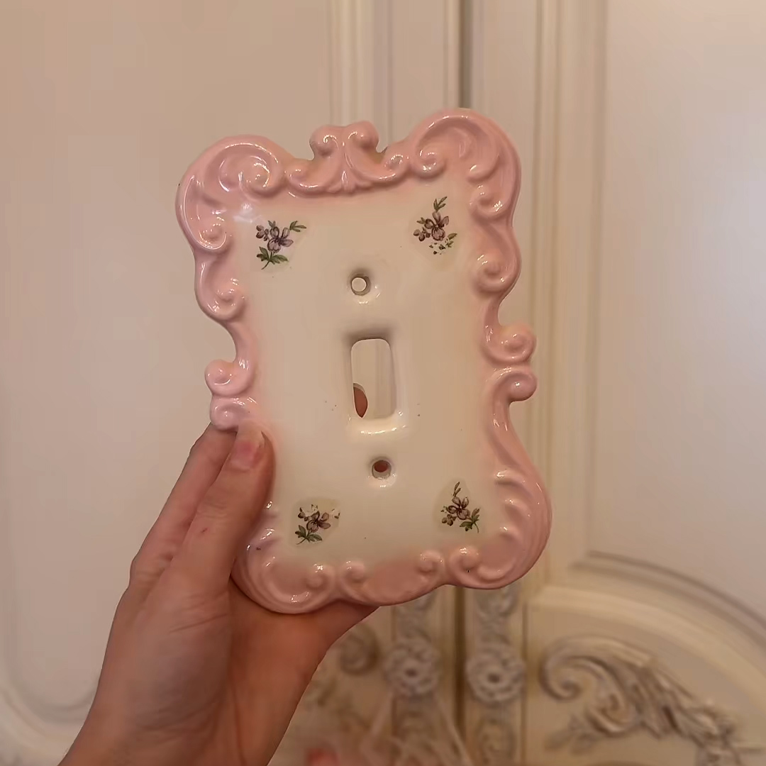 🎀Vintage light switch plate covers