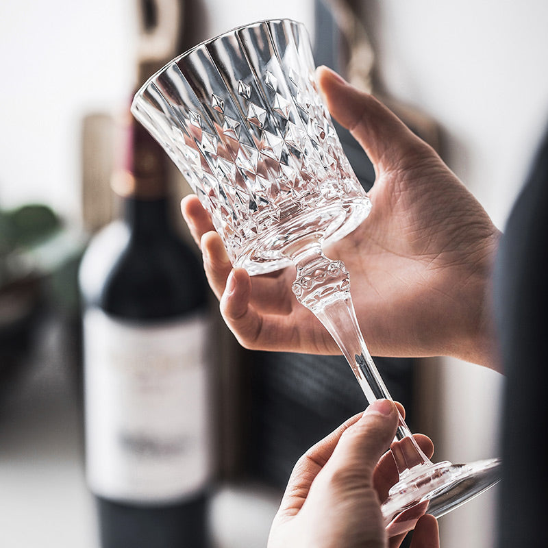 Serene Soirée Diamond Wine Glasses