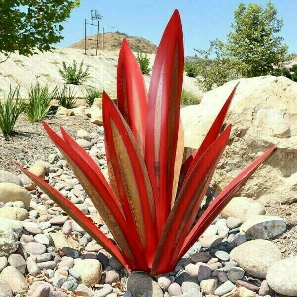 🌵Anti-rust Metal Led Tequila  Agave Plant-Perfect for garden, Buy 2 Free Shipping