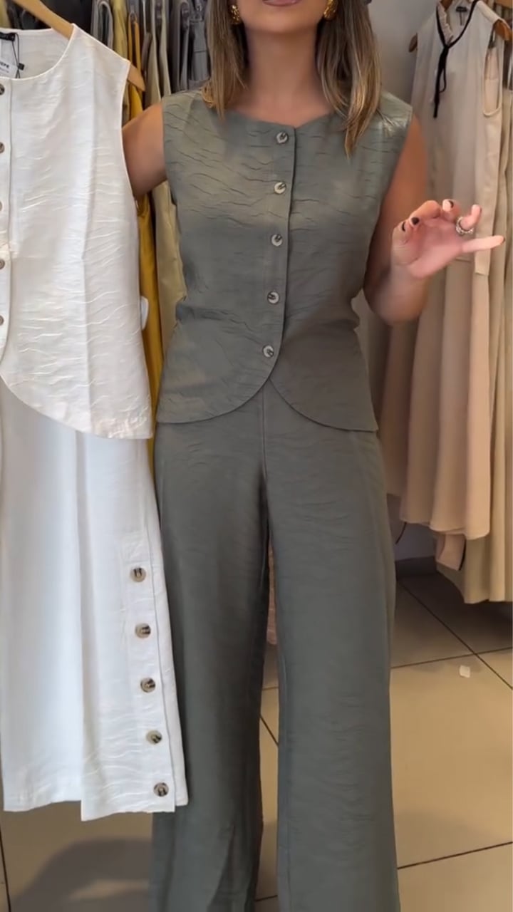 Ladies' Round Neck Casual Suit