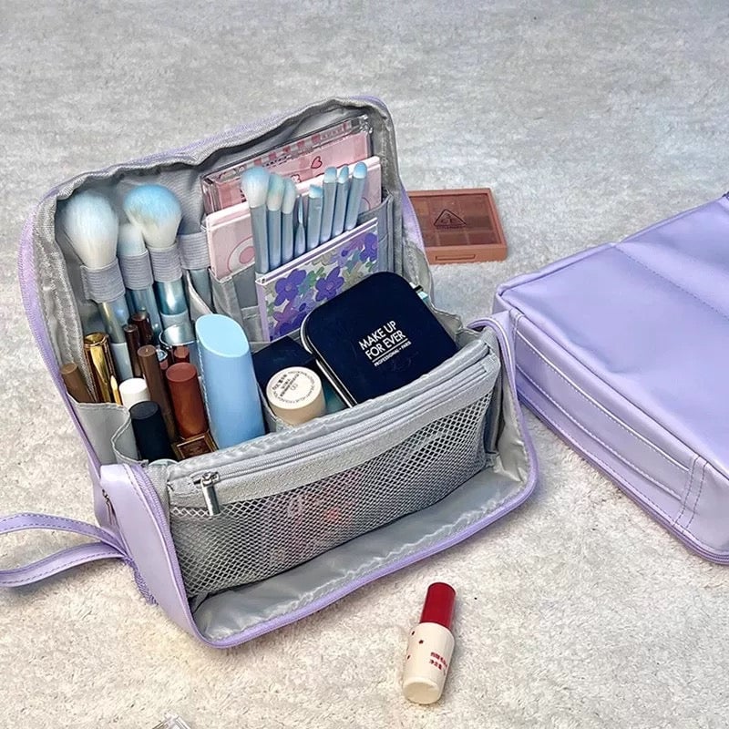 🔥Last Day Promotion 70% OFF🔥Portable Large Capacity Standing Makeup Bag
