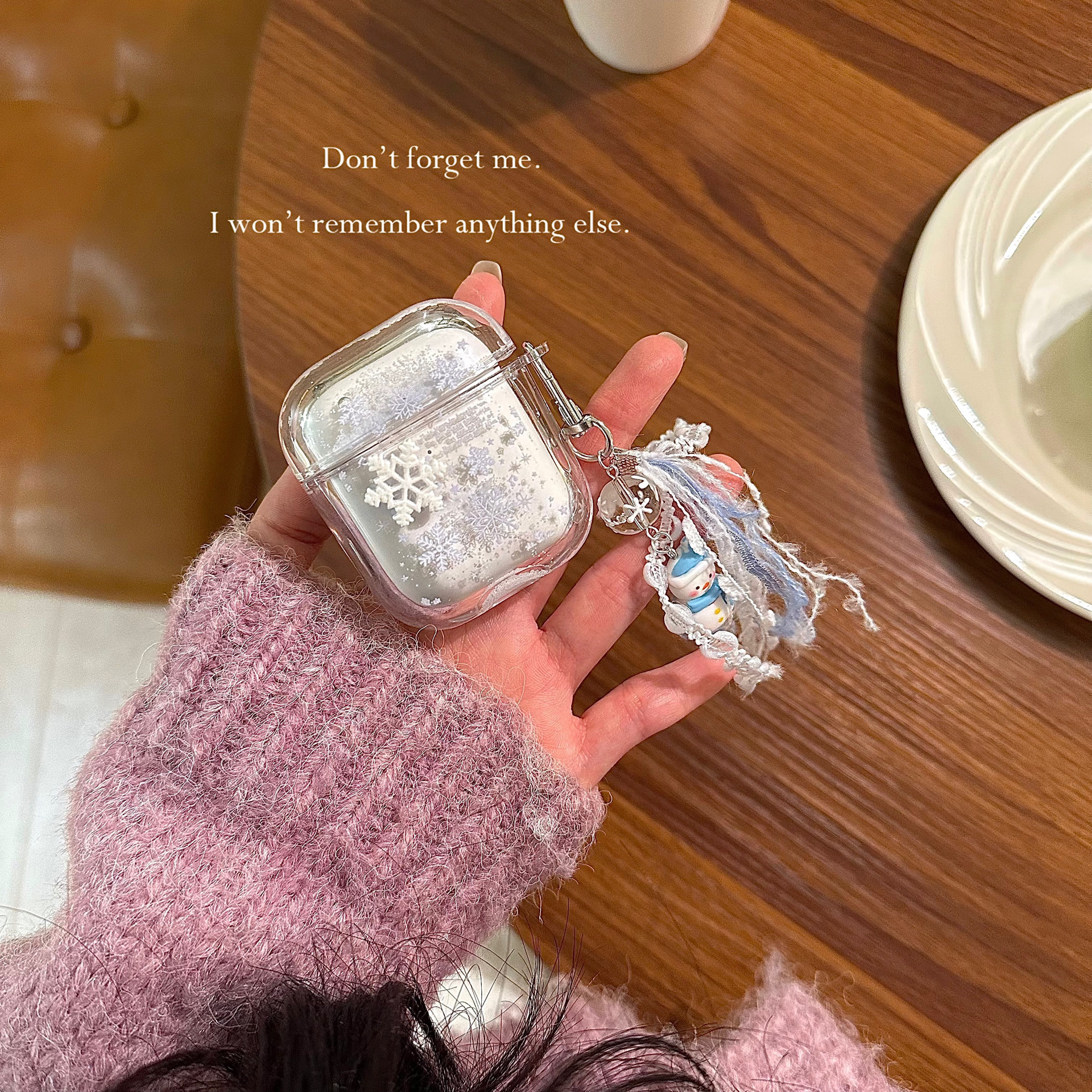 ✨️2024 New Model❄️Snowflake Flowing Sand Phone Case