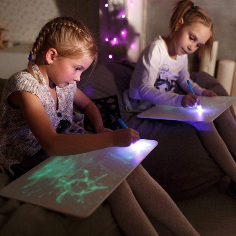 🎁2023-Christmas Hot Sale🎁🌟Magic LED Light Drawing Pad - Release the Creativity of Children!☀