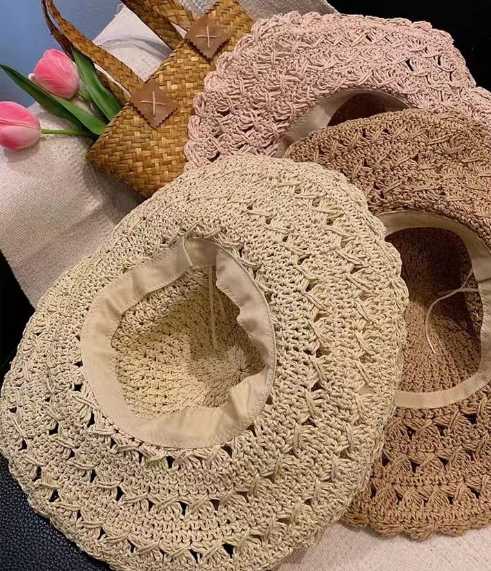 Elegant Crochet Straw Hat with Ruffle Detail