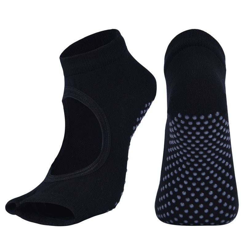 🔥LAST DAY SALE 70% OFF💥Grip Socks⚡Buy 3 Get 2 Free (5 PCS )