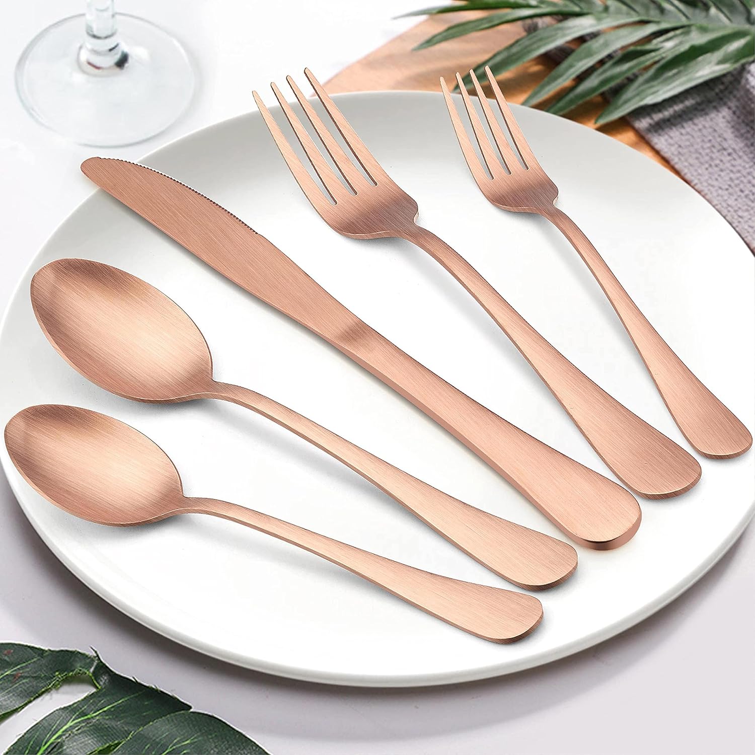 LIANYU 20 Piece Silverware Flatware Cutlery Set, Stainless Steel Utensils Service for 4, Include Knife Fork Spoon, Mirror Polished, Dishwasher Safe