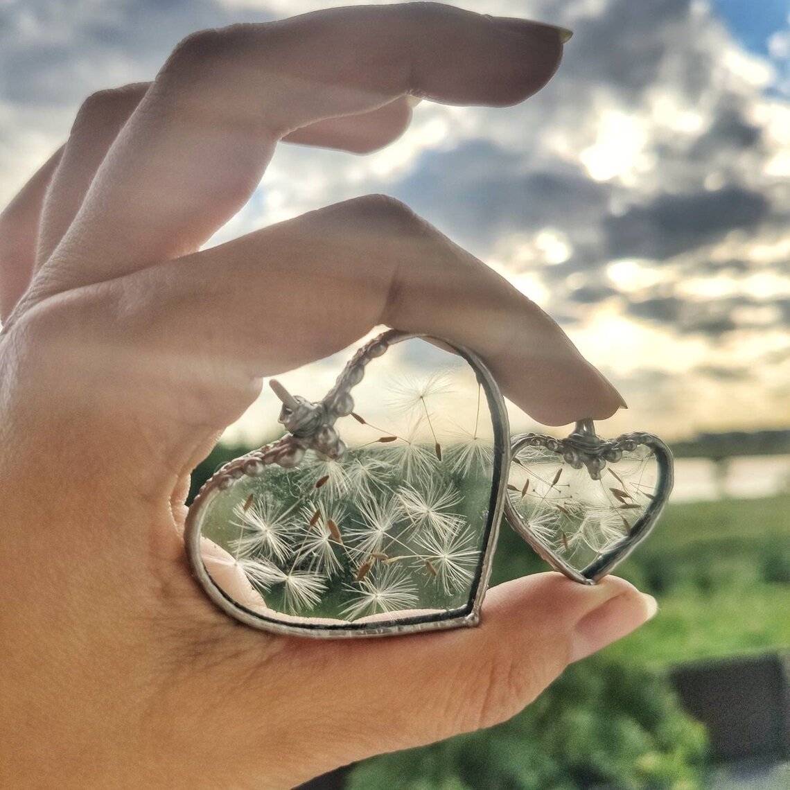 🌈Dandelion Wish necklace