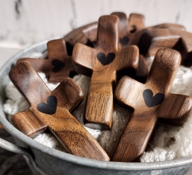 🎁TikTok Last Day Sale - 70% OFF🔥Wooden Cross Fingertip Stress Relief Gifts