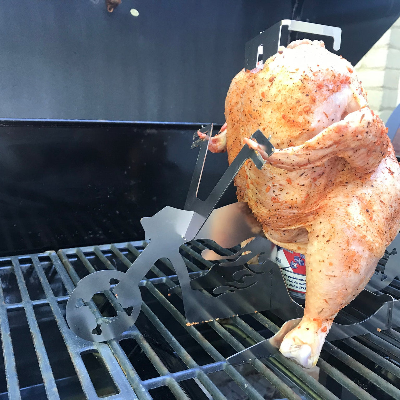 Portable Chicken Stand Beer - American Motorcycle BBQ🐔