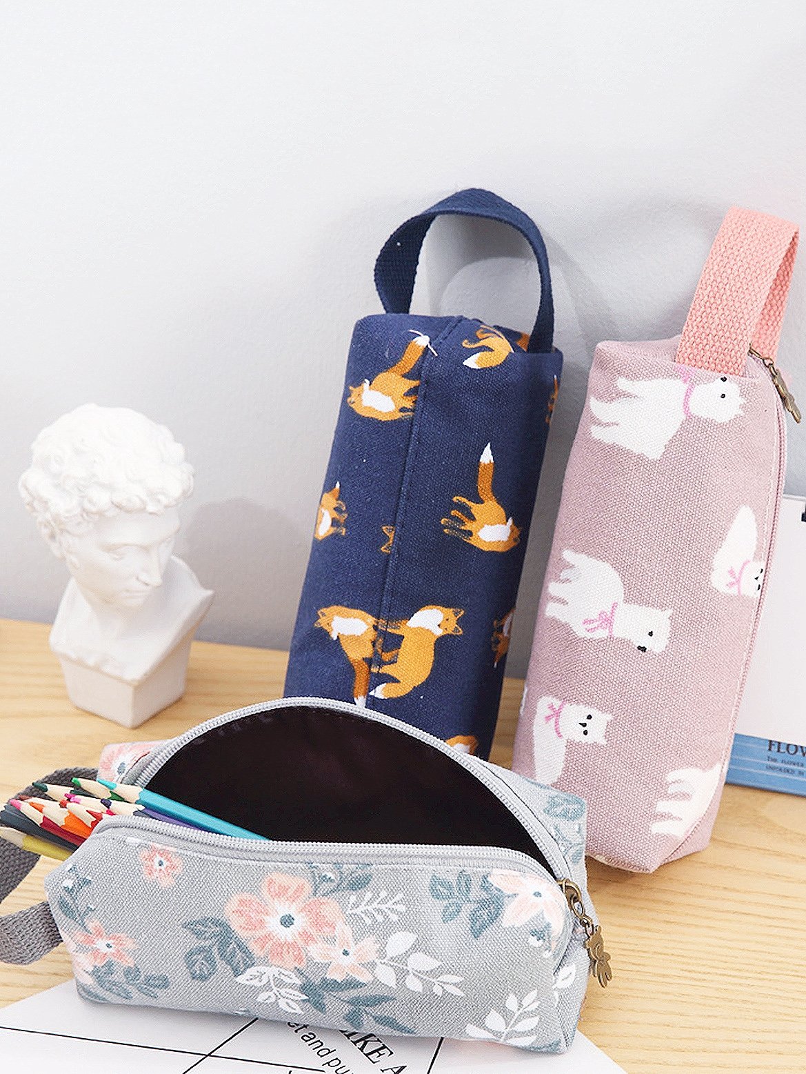 Flower & Animal Pattern Pencil Bag 1pc