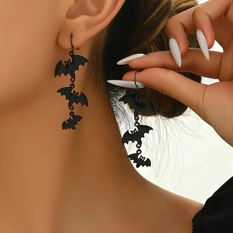 🦇🖤Triple Bat Drop Earrings(🔥Only $8.3 a piece in the set)