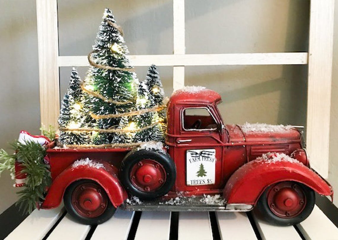🎄Christmas Sale 🔥Red farm Truck Christmas Centerpiece
