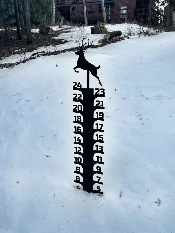 Iron Art Snow Gauge