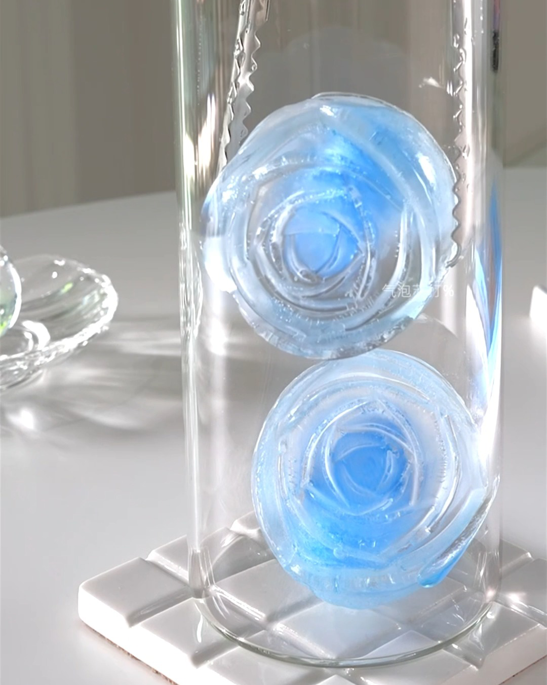 Last Day 49% OFF🔥3D Rose Shape Ice Cube Mold🌹Party Cocktail Goodies