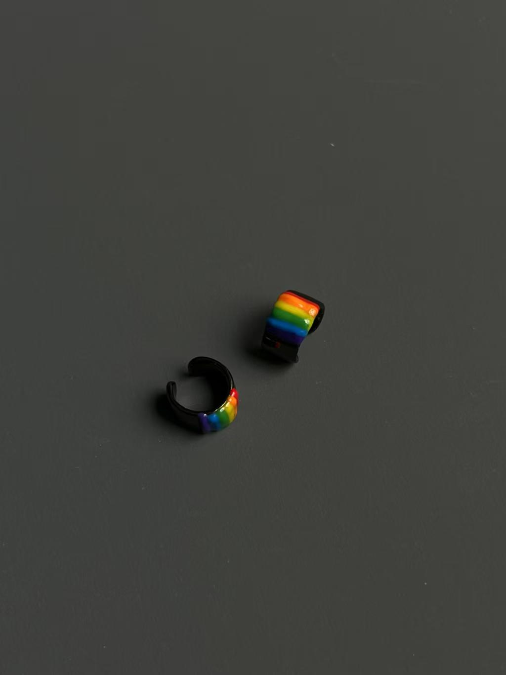 👂🌈Rainbow Ear Cuff - Bold Style, No Piercing