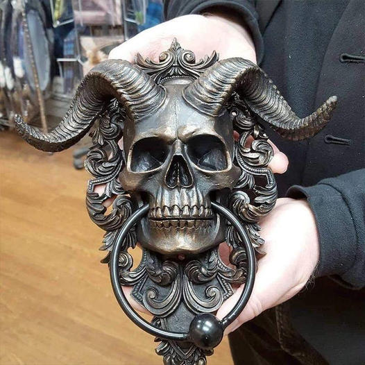 🔥☠️Horned God Skull Hanging Door Knocker