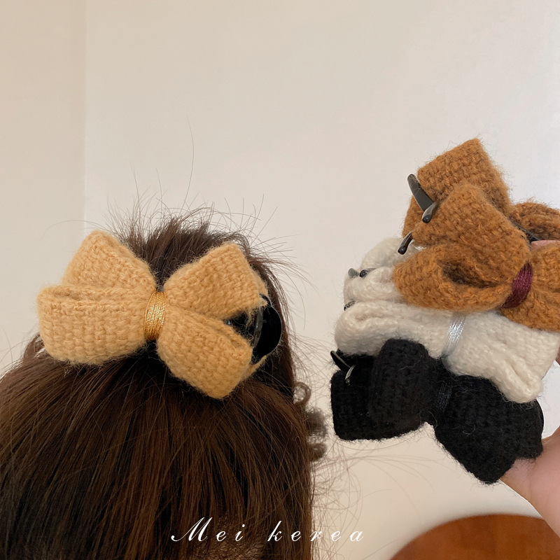 (🎄Christmas Promotion--48%OFF)Elegant Knitted wool Flower Hair Clip(Buy 3 get 1 Free)