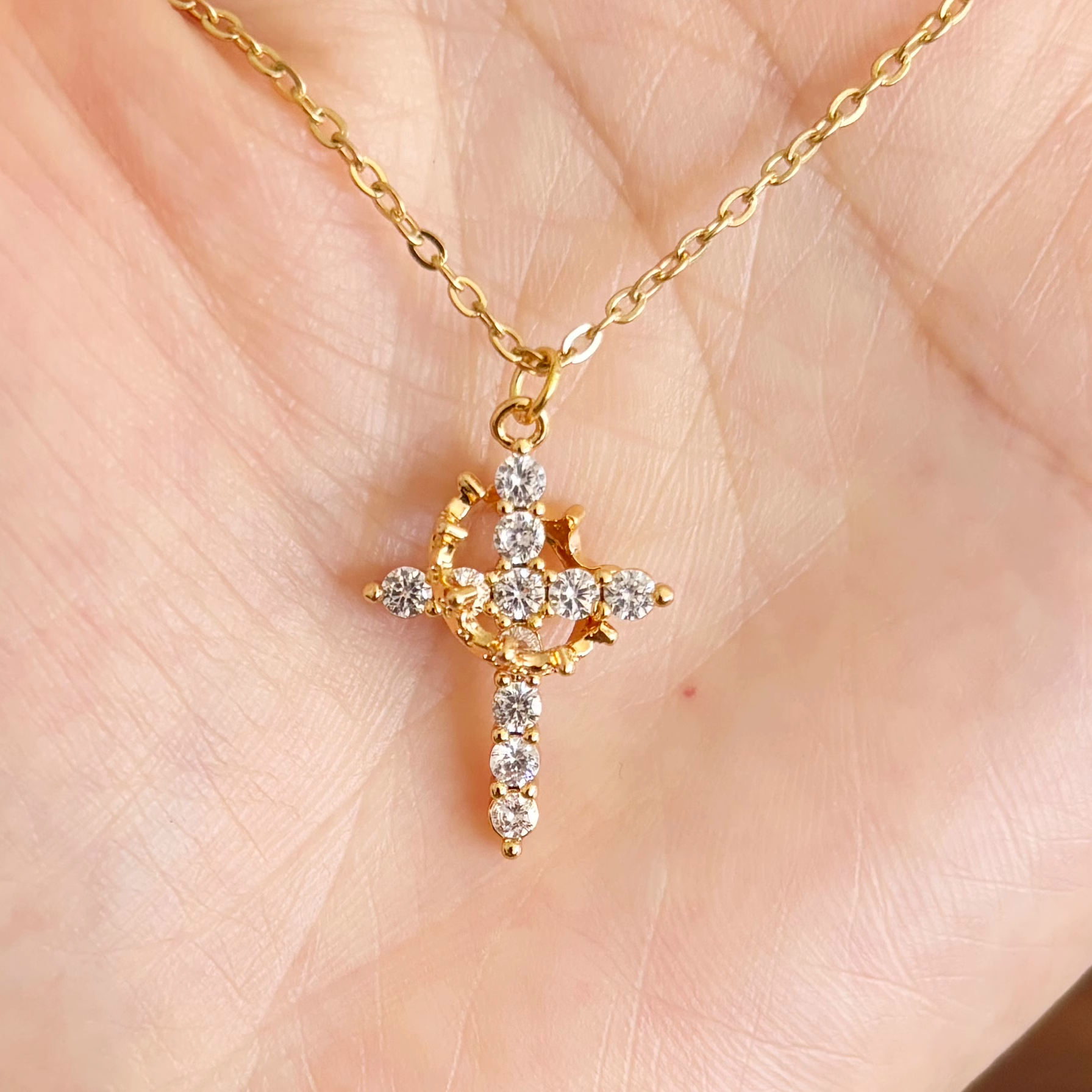 🔥Crowned Cross Necklace