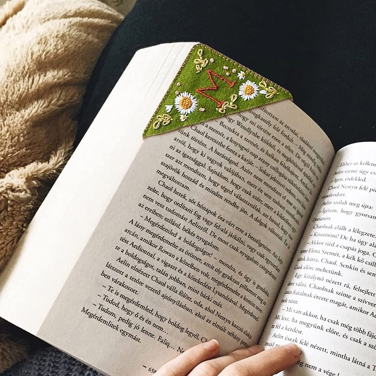 🎁Personalized Embroidery Felt Bookmarks