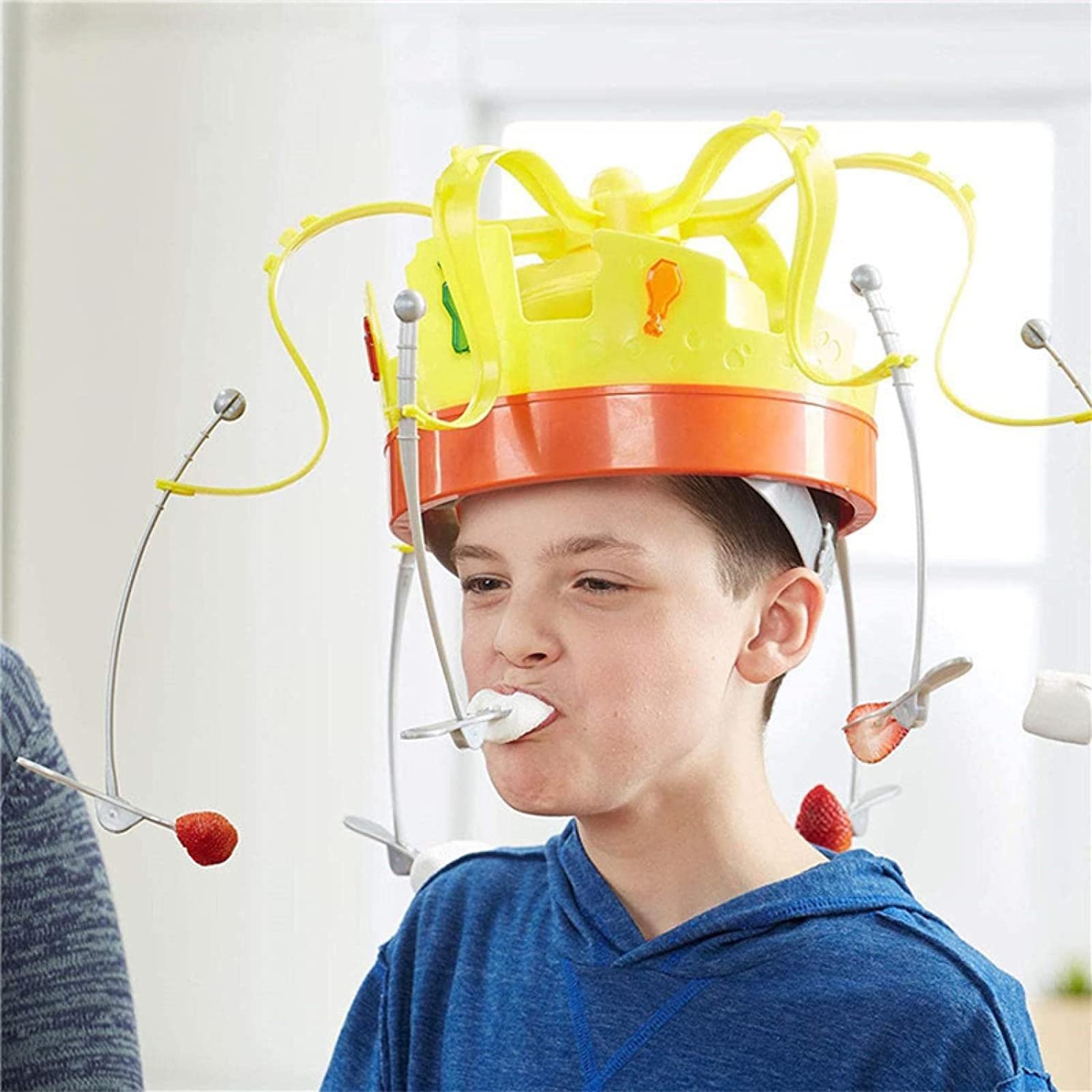 🎉LAST DAY -70%OFF - 🔥Rotating Crown Hat⚡Buy 2 Get Free Shipping