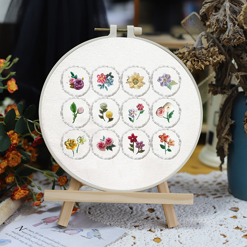 (🔥TikTok Summer SALE)Small Flower Frame Embroidery Kit