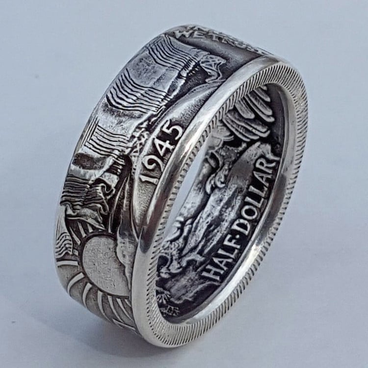 🎁 Classic Morgan Dollar Coin Ring