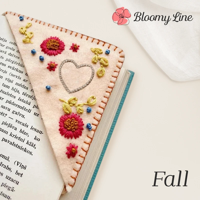 Bloomy Line - Personalized Hand Embroidered Corner Bookmark