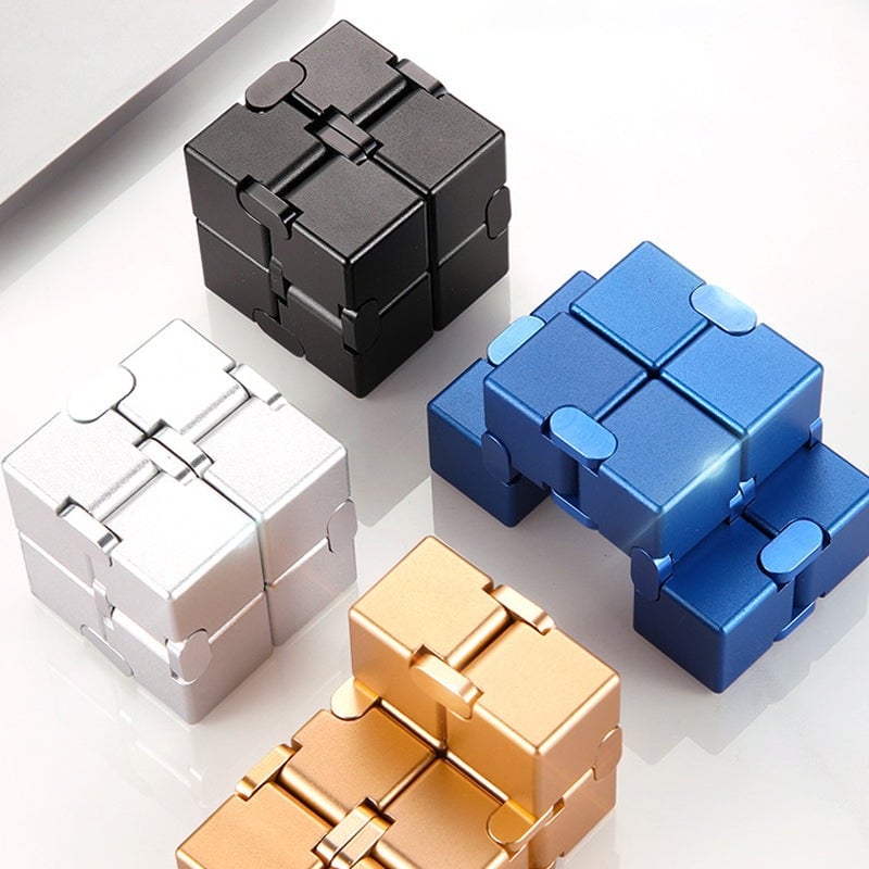 2024Infinity Cube
