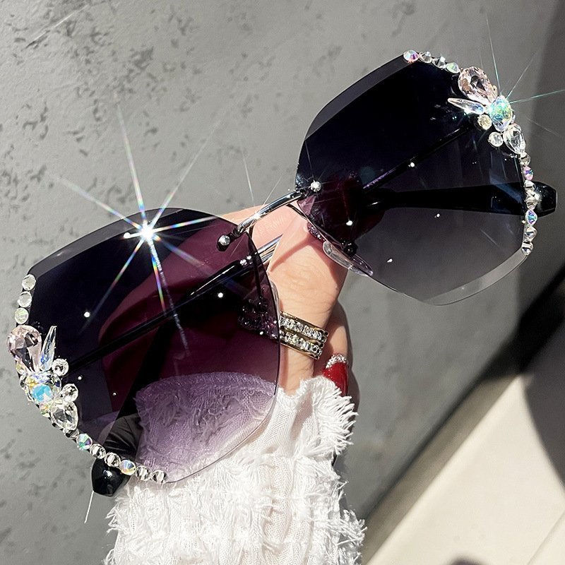 (🔥Summer Hot Sale - 50% OFF) 2024 Woman Rimless Diamond Sunglasses, BUY 2 FREE SHIPPING