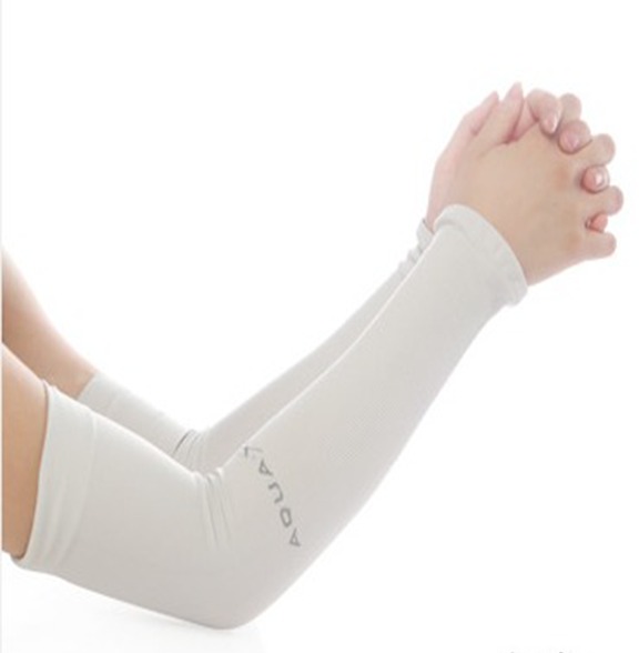 (❤️Mother's Day Flash Sale - 50% OFF)Sunscreen Cooling Sleeve,Buy 2 Get Extra 20% OFF