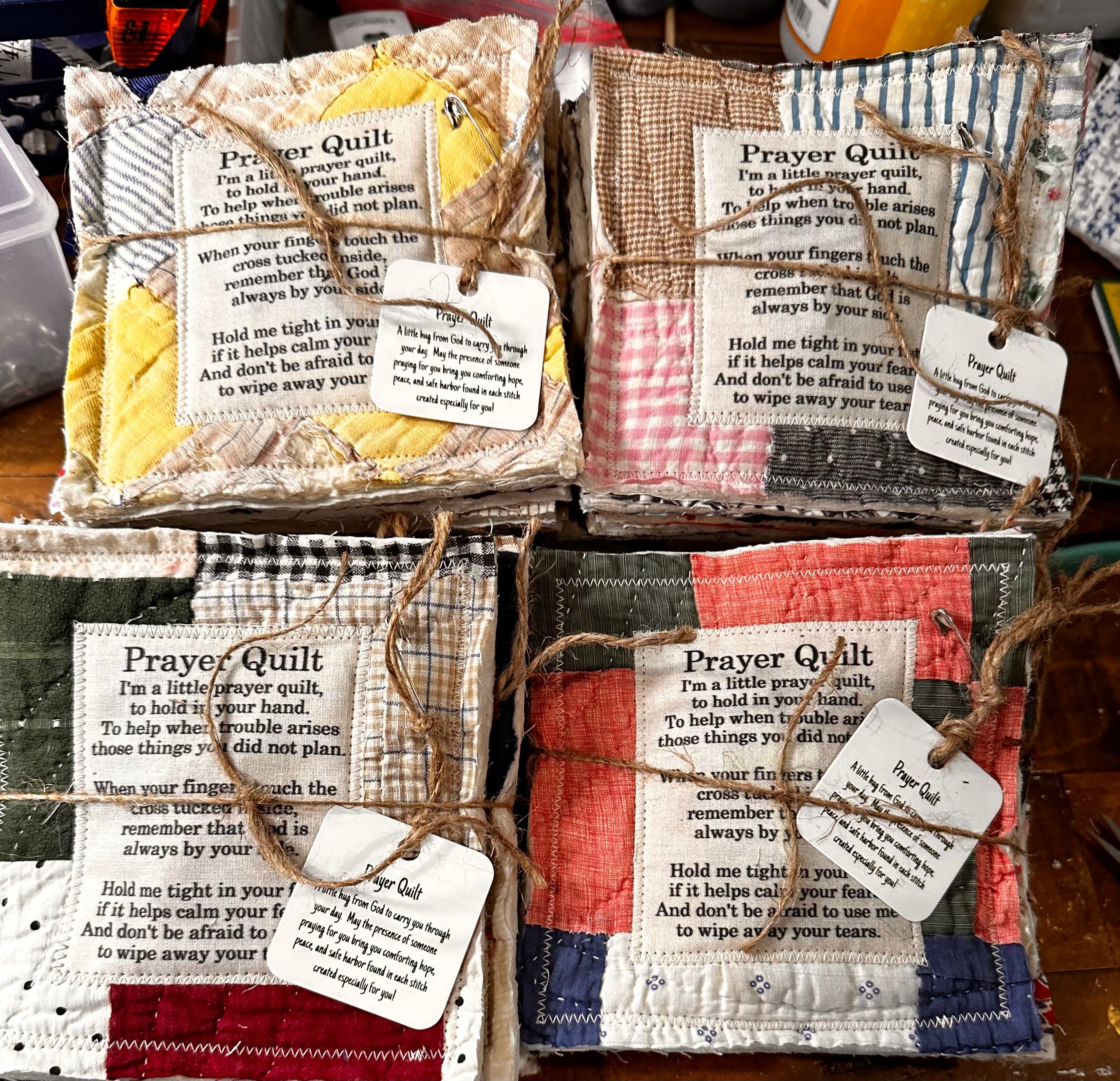 🎉Kaufe 2, erhalte 1 kostenlos🎁Gebetquilt mit Kreuz innen✝️