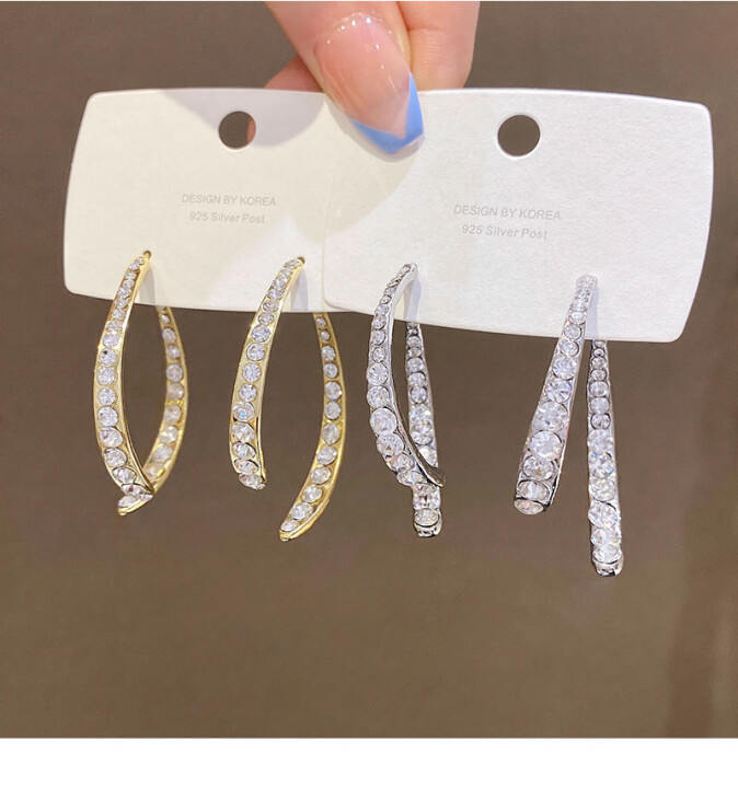 Last Day Promotion 48% OFF - Cross Curved Earrings✨(BUY 2 FREE SHIPPING NOW)