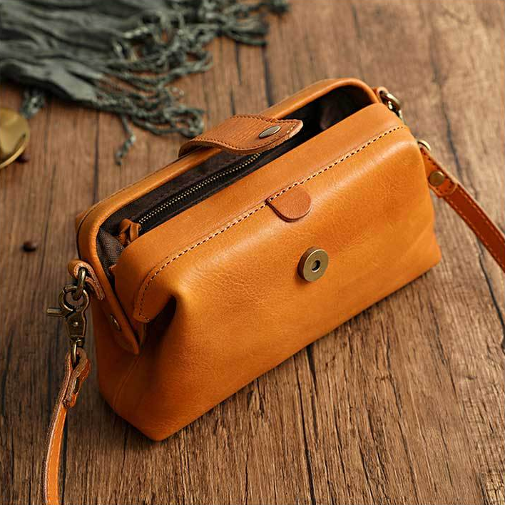 🔥CHRISTMAS PRE-SALE👜RETRO HANDMADE BAG🎁- Buy 2 Free Shipping