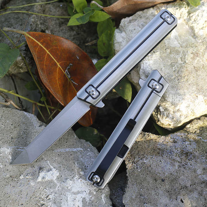 Handmade Razon Fang knife