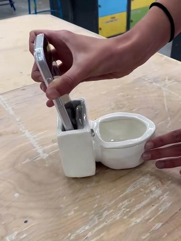 Toilet Speaker Stand