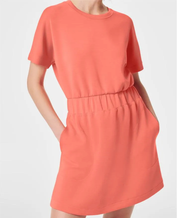 🔥Last Day Promotion 50% OFF💥AirEssentials Cinched T-Shirt Dress(BUY 2 FREE SHIPPING)