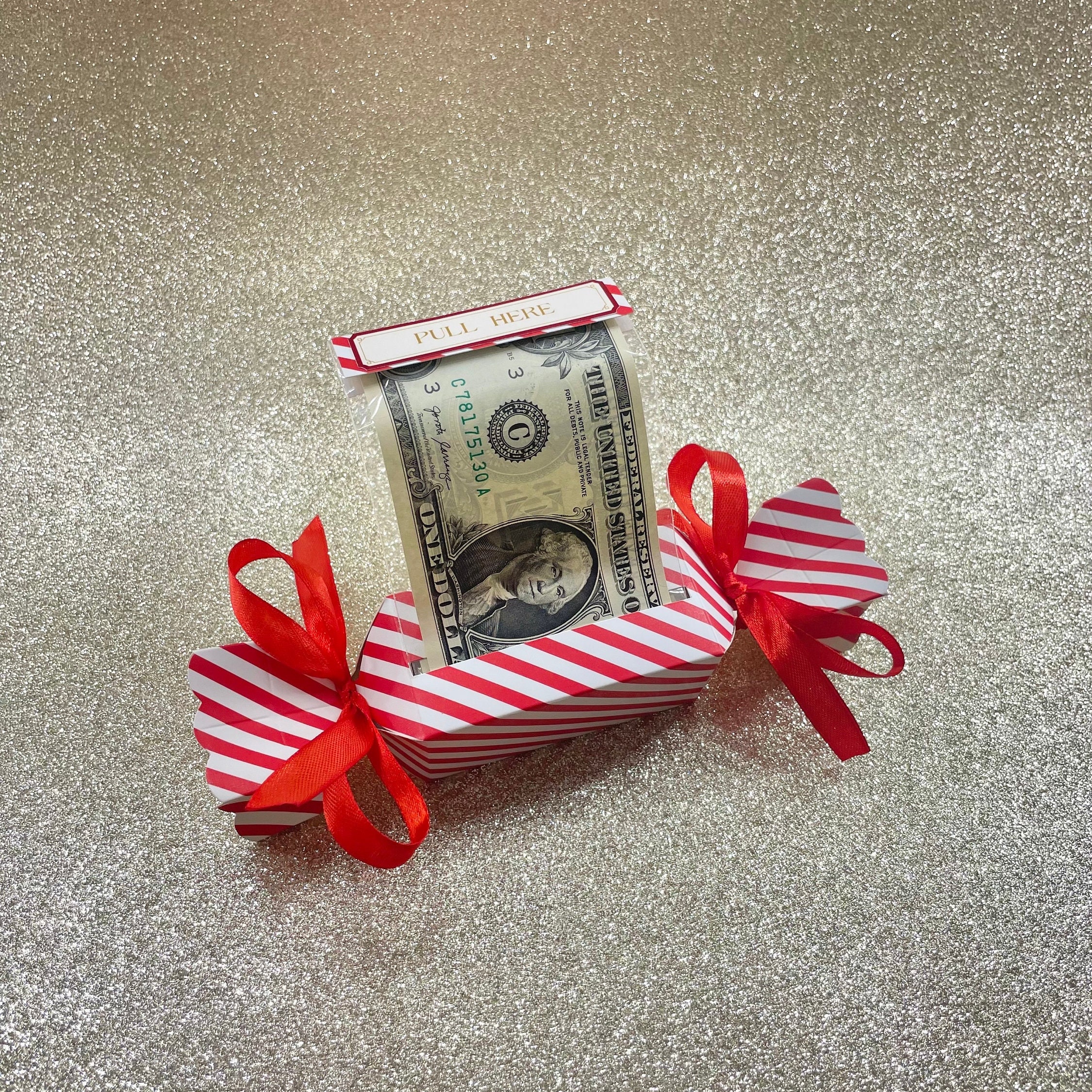 🎄Ealy Christmas Sale💸Surprise Candy Shape Money Pull Pouch(💥Free 10 clear adhesive money sleeves)