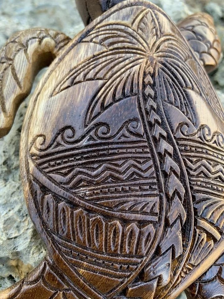 ❤️Hawaiian Turtle WoodCarving