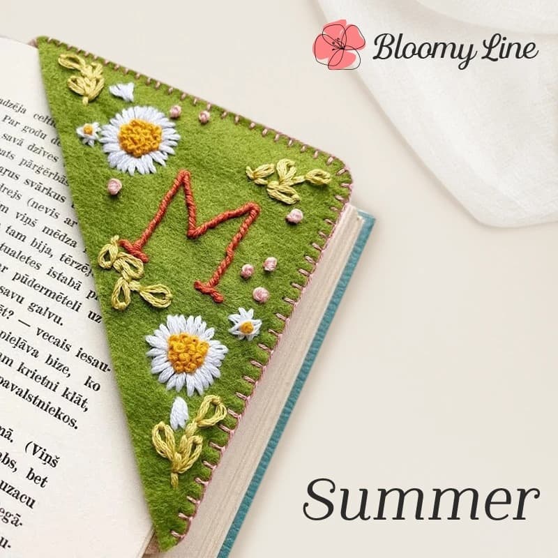 🔥Last Day Promotion 70% OFF💥Personalized Hand Embroidered Corner Bookmark (New)