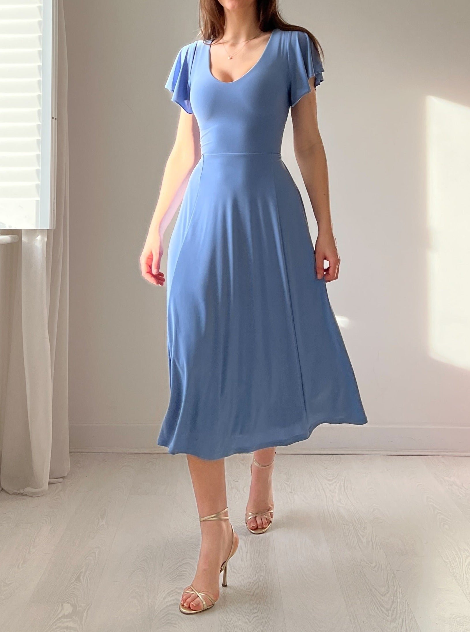 🔥Last Day 49% OFF - 💗2023 NEW WOMEN'S THICK STRAPS MIDI DRESS