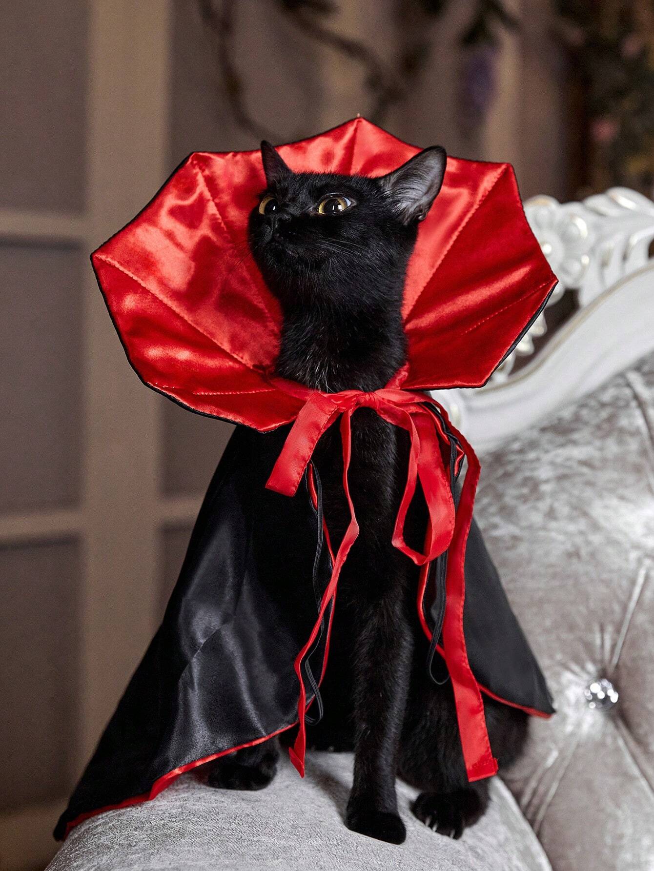 <strong>🎃Halloween Special 50% OFF</strong> 🦇Halloween Pet Cape Costumes Cosplay Vampire Cloak