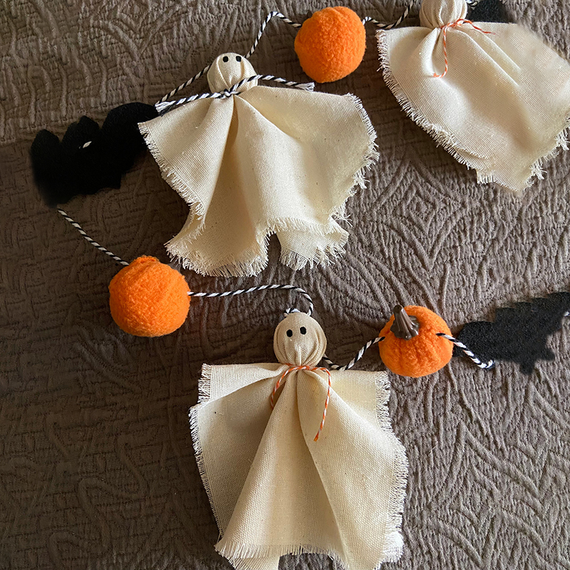 👻Handmade-Ghost Garland Halloween