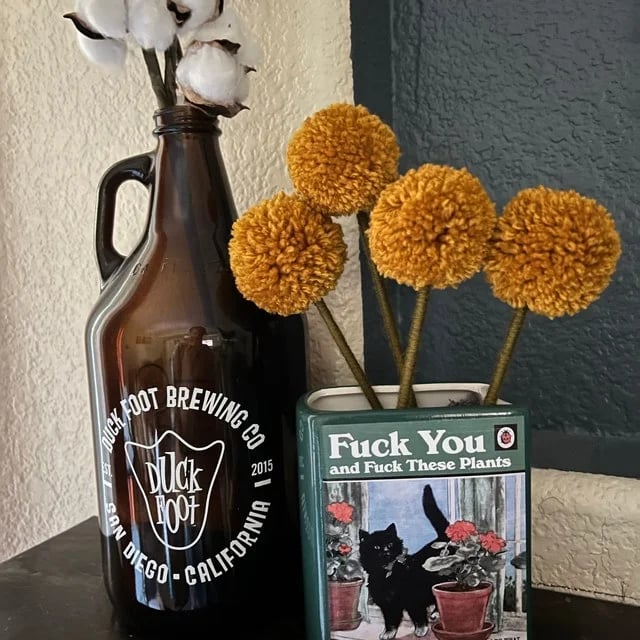 💖Last Day 70% OFF - Reading Vase/Pencil Holder