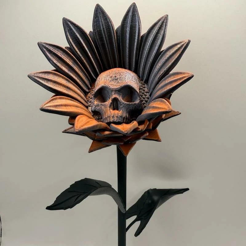 🔥LAST DAY 49% OFF 💀Forbidden Sunflower🌻 – Gothic Skull Bloom Decor