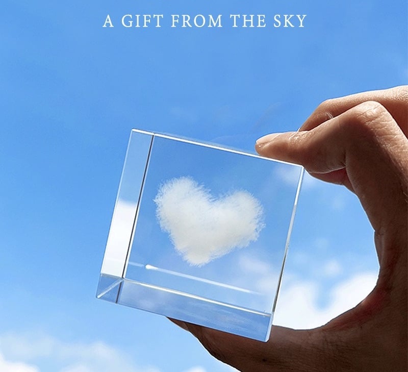 🔥Last Day Promotion - 70% OFF🎁3D Heart Glass Cloud Crystal Cube Ornament☁️