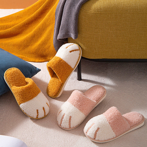 Cat Paw Slippers -Cute and cozy