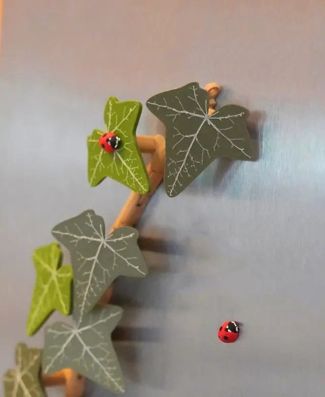 🔥Last Day Promotion 70% OFF🔥Ivy Fridge Magnet with Articulating Stems