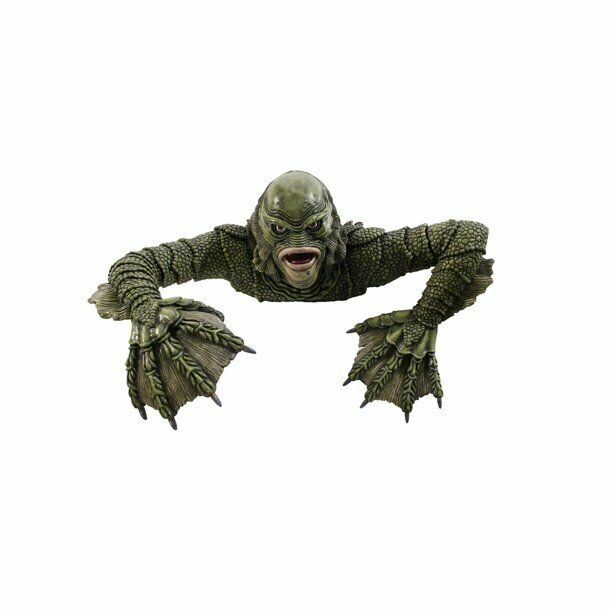 Creature from the Black Lagoon Grave Walker Statue